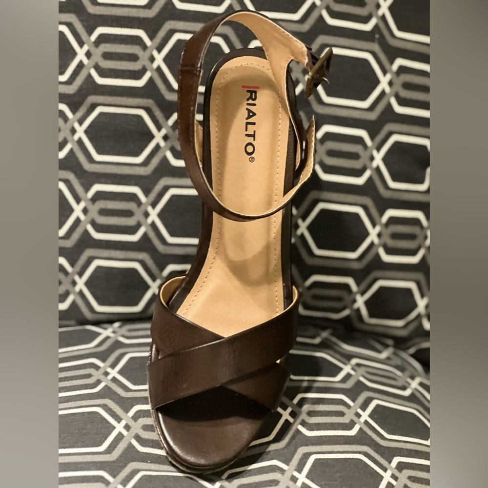 Rialto sandals